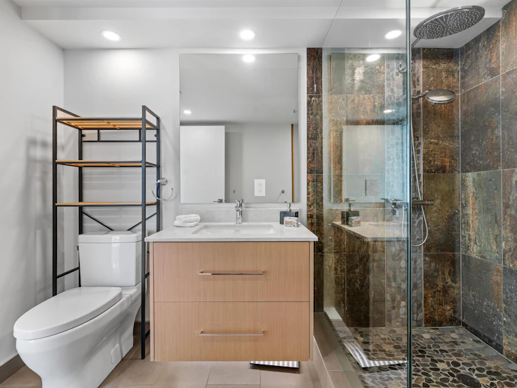 2403-1500 Howe Street, Vancouver, BC, V6Z 2N1 - 28