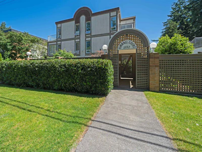 3-1552 Everall Street - 2