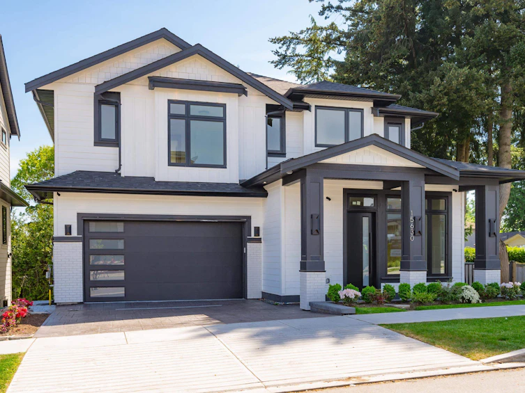 15630 23a Avenue, Surrey, BC