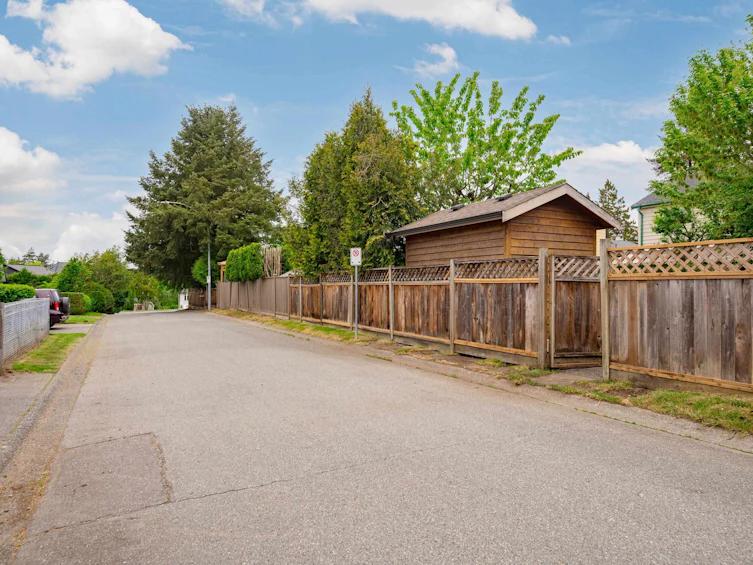 5019 200b Street, Langley, BC, V3A 7J1 - 40