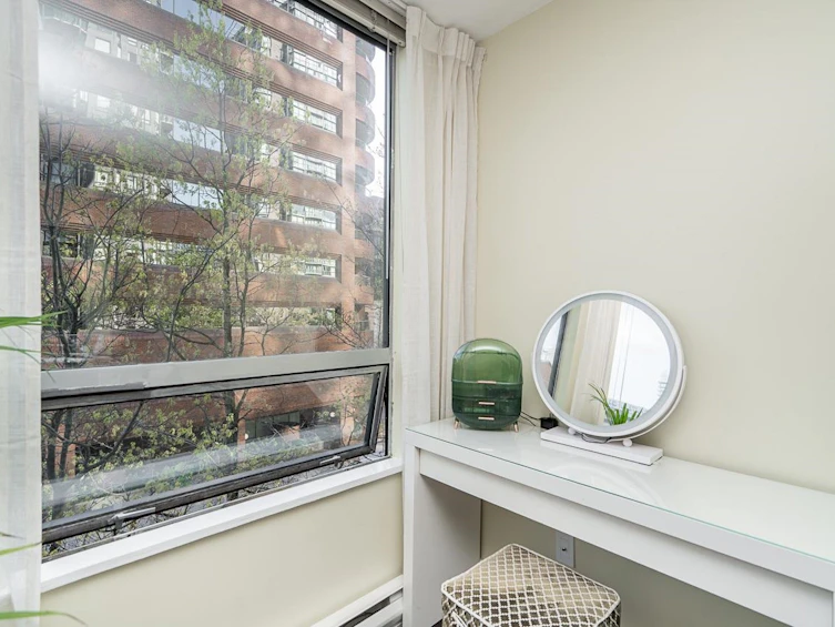 403-811 Helmcken Street, Vancouver, BC, V6Z 1B1 - 17