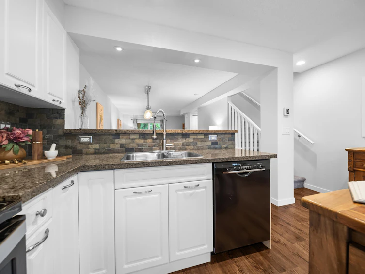 113-4401 Blauson Boulevard, Abbotsford, BC, V3G 0A4 - 12