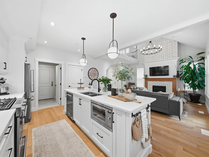 8 - 21858 47b Avenue, Langley BC