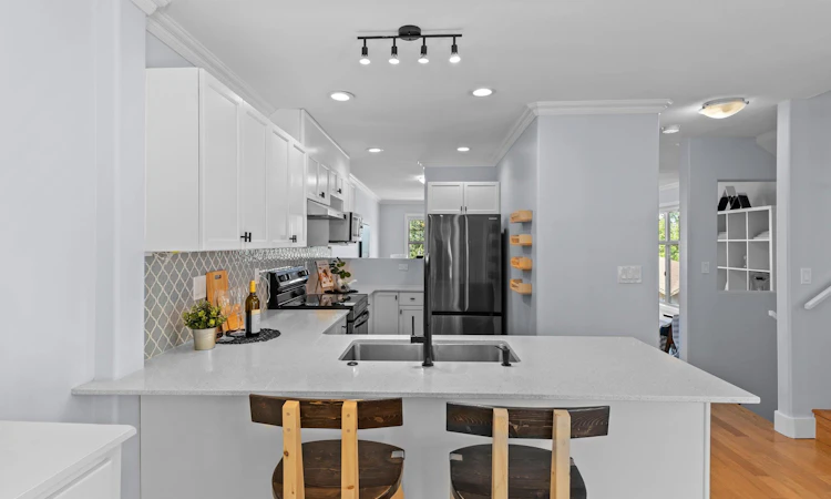 21-46858 Russell Road