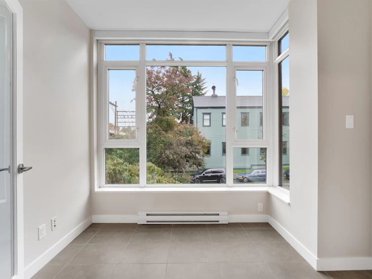 2389 Scotia Street, Vancouver, BC, V5T 0B2 - 22