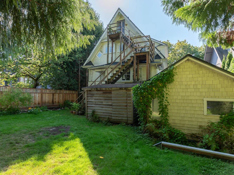 2483 W 6th Avenue, Vancouver, BC, V6K 1W2 - 33