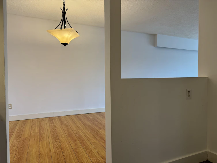 229-32850 George Ferguson Way, Abbotsford, BC, V2S 7K1 - 4