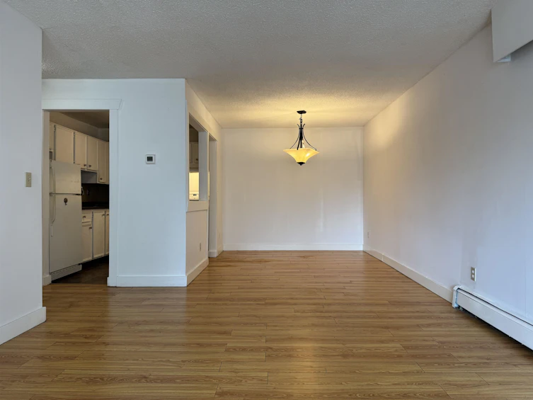 229-32850 George Ferguson Way, Abbotsford, BC, V2S 7K1 - 8