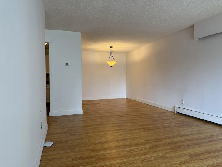 229-32850 George Ferguson Way, Abbotsford, BC, V2S 7K1 - 9