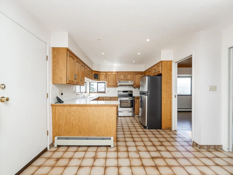6041 Selma Avenue, Burnaby, BC, V5H 3R1 - 12