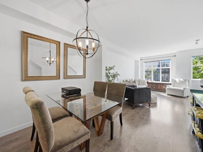 60-1320 Riley Street - 5