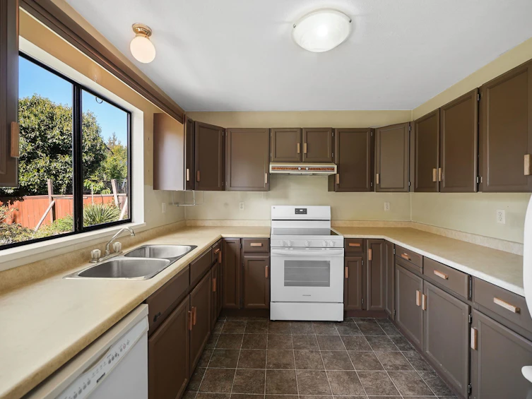 19661 50a Avenue, Langley, BC, V3A 7K9 - 9