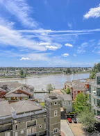 1107 1 Renaissance Square
