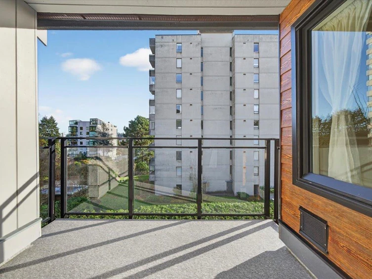 403-1340 Duchess Avenue, West Vancouver, BC, V7T 1H6 - 9
