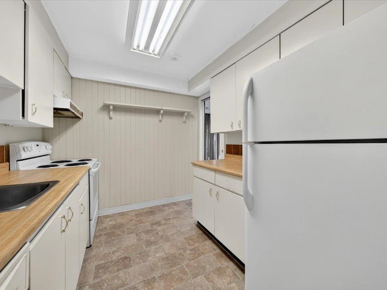 403-1340 Duchess Avenue, West Vancouver, BC, V7T 1H6 - 16