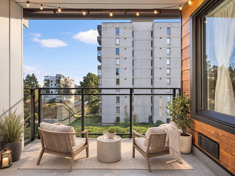 403-1340 Duchess Avenue, West Vancouver, BC, V7T 1H6 - 8