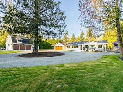 4650 Martingale Crescent - 2