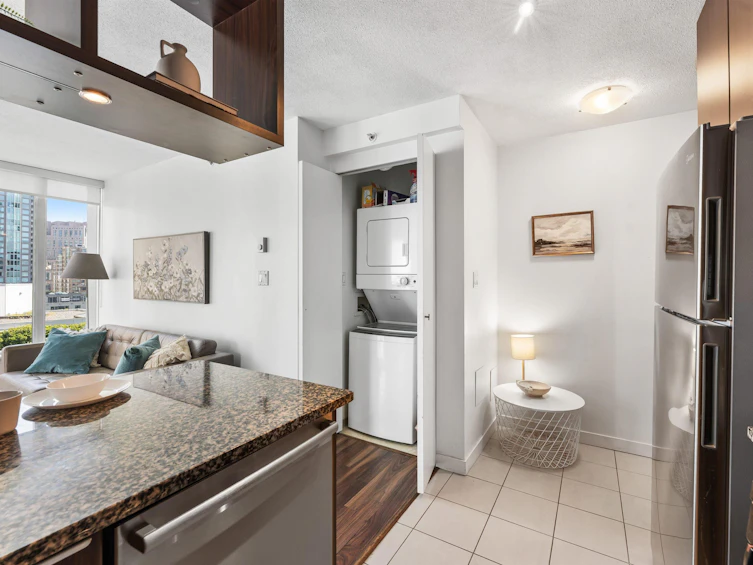 1002-1010 Richards Street, Vancouver, BC, V6B 1G2 - 5