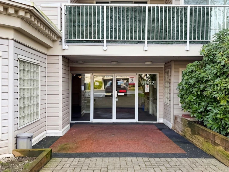 307-9942 151 Street, Surrey, BC, V3R 0V4 - 14
