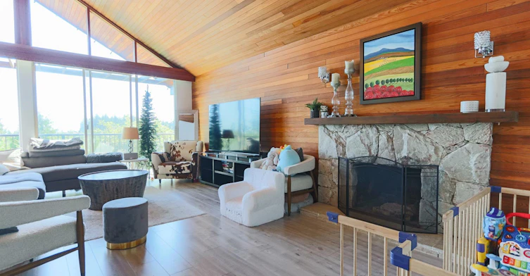 4591 Woodgreen Drive, West Vancouver, BC, V7S 2V3 - 3