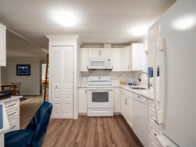 255-27111 0 Avenue - 4