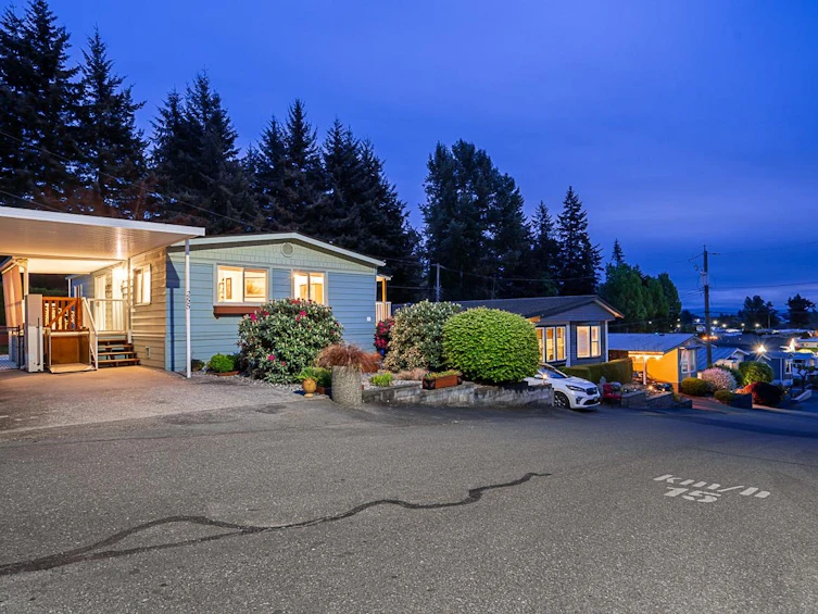 255-27111 0 Avenue, Langley, BC, V4W 2T6