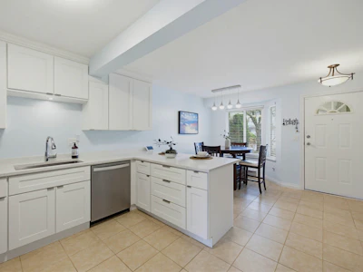 30-11757 207 Street - 4