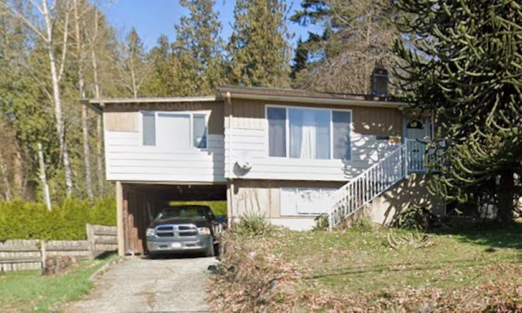 32717 Fraser Crescent