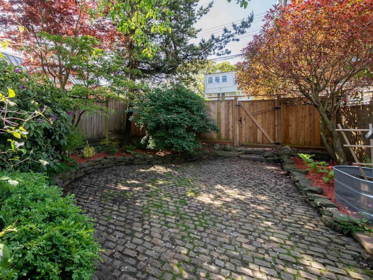 732 E Pender Street, Vancouver, BC, V6A 1V7 - 34