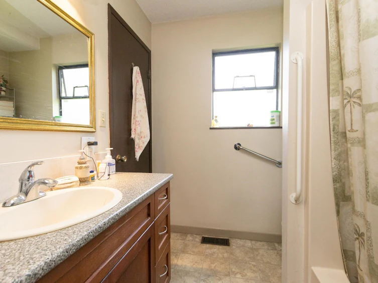 3417 E Roxton Avenue, Coquitlam, BC, V3B 7M9 - 16