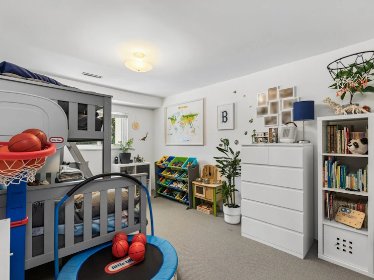 1678 Dempsey Road, North Vancouver, BC, V7K 1T3 - 27