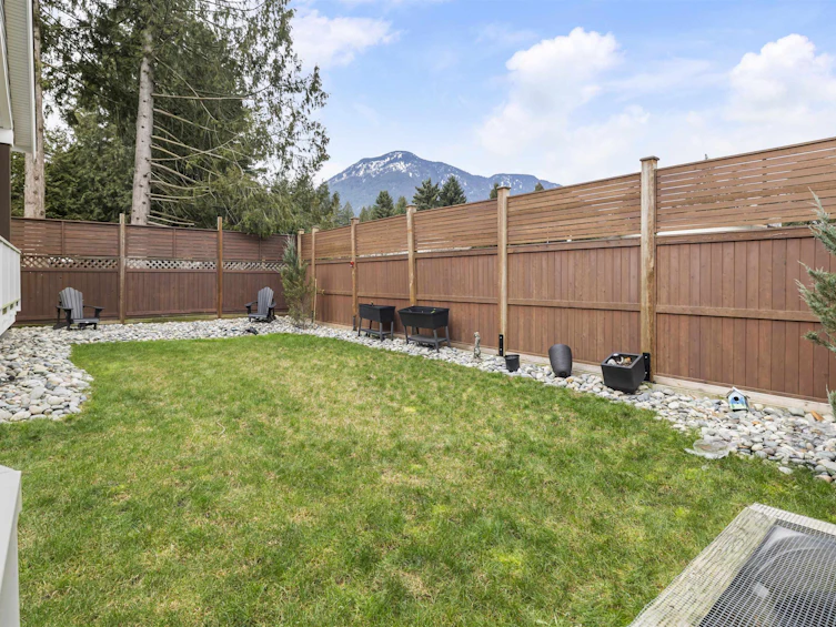 63711 Rosewood Avenue, Hope, BC, V0X 1L2 - 38