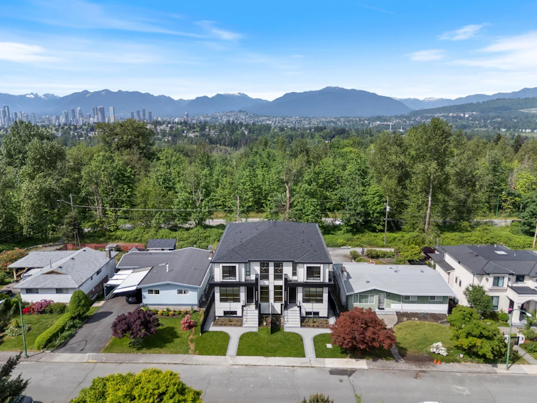 2-6037 Service Street, Burnaby, BC, V5H 1V7 - 4