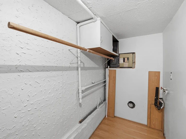 1016 E 18th Avenue, Vancouver, BC, V5V 1H1 - 21