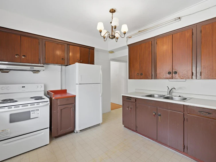 1016 E 18th Avenue, Vancouver, BC, V5V 1H1 - 6