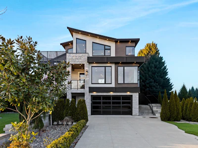 19023 61a Avenue - 2