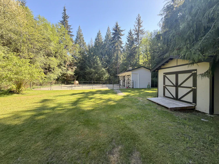 1499 Hanbury Road, Roberts Creek, BC, V0N 2W1 - 4