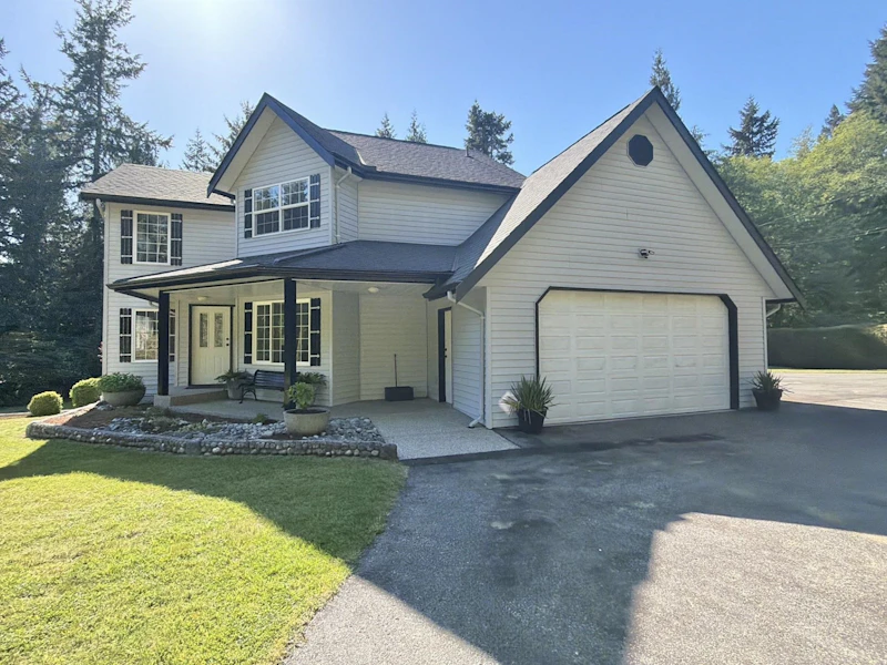 1499 Hanbury Road, Roberts Creek BC