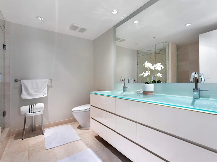 305-8 Smithe Mews, Vancouver, BC, V6B 0A5 - 15