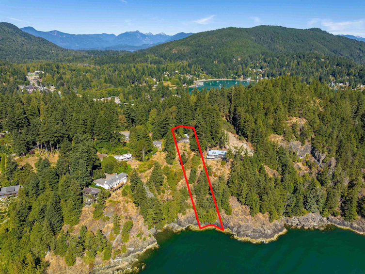 341 Robinson Road, Bowen Island, BC, V0N 1G1 - 13