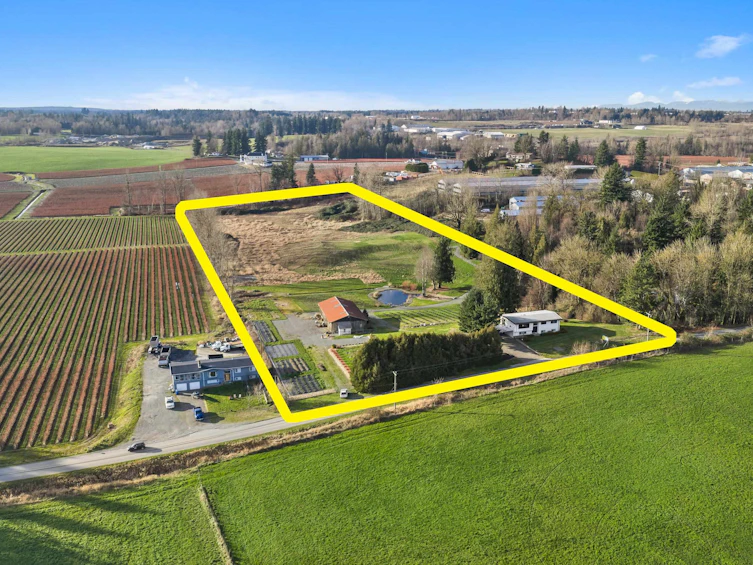 681 Bradner Road, Abbotsford, BC, V4X 2J5 - 40