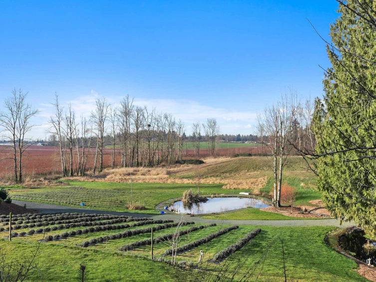 681 Bradner Road, Abbotsford, BC, V4X 2J5 - 32