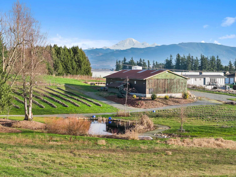 681 Bradner Road, Abbotsford, BC, V4X 2J5