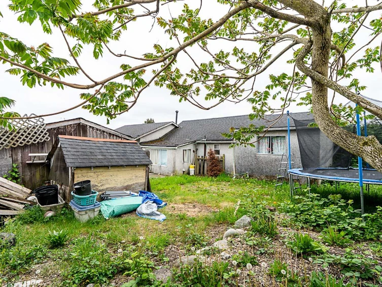 2233 Edinburgh Street, New Westminster, BC, V3M 2Y2 - 8