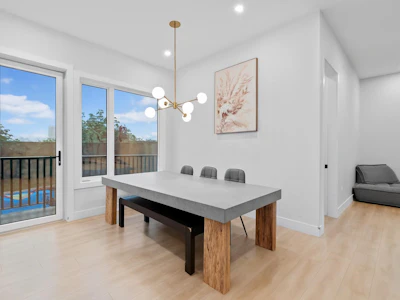 5499 Manor Street - 5
