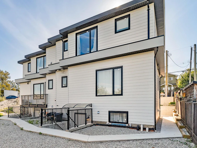 5499 Manor Street, Burnaby, BC, V5G 1B6 - 13