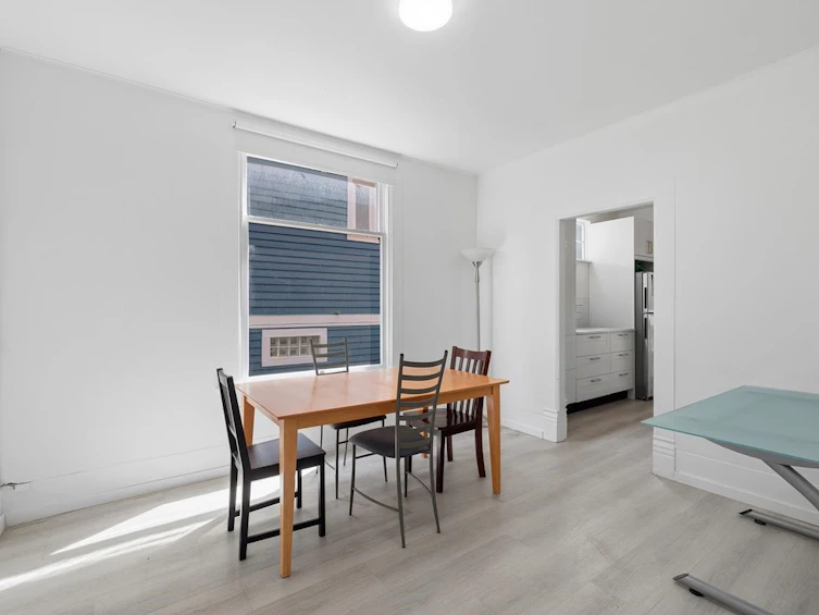14 W 14th Avenue, Vancouver, BC, V5Y 1W6 - 3