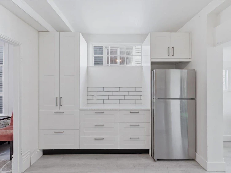14 W 14th Avenue, Vancouver, BC, V5Y 1W6 - 6