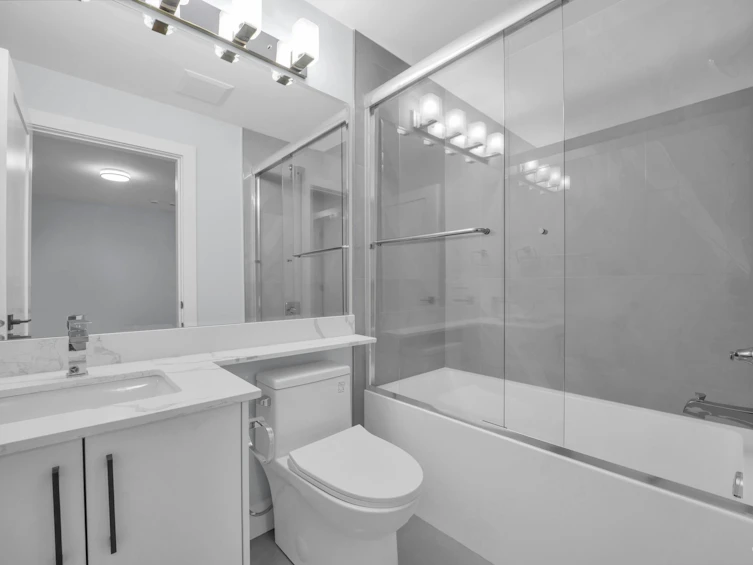 2617 Mcgill Street, Vancouver, BC, V5K 1H2 - 34