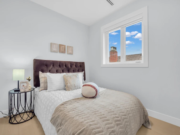 2619 Mcgill Street, Vancouver, BC, V5K 1H2 - 22